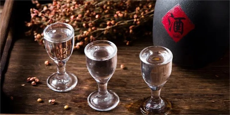 (镜花缘白酒42度多少钱一瓶)2024年镜花缘何时上线？上线日期已经确定！